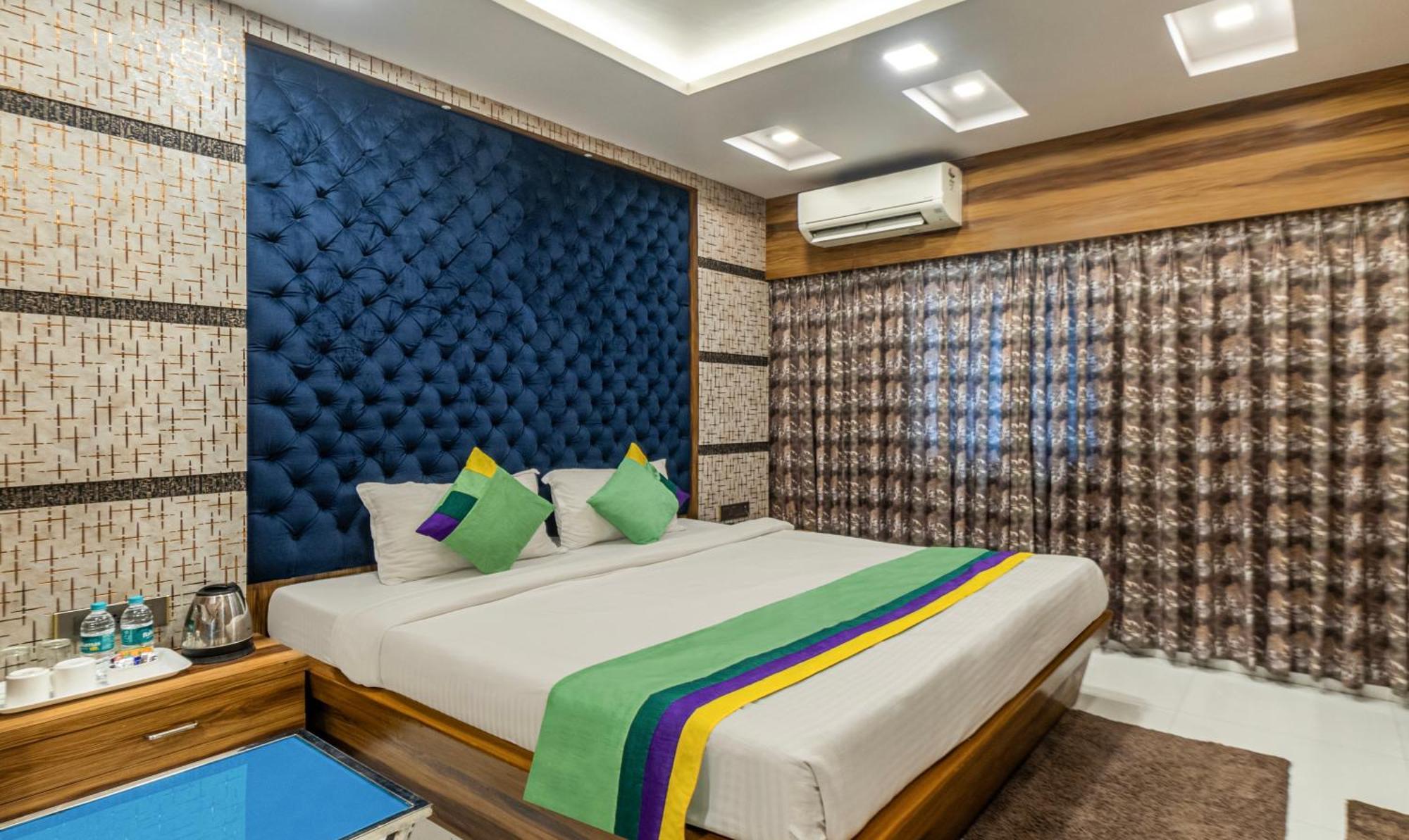 Hotel Orion Crystal Καλκούτα Εξωτερικό φωτογραφία