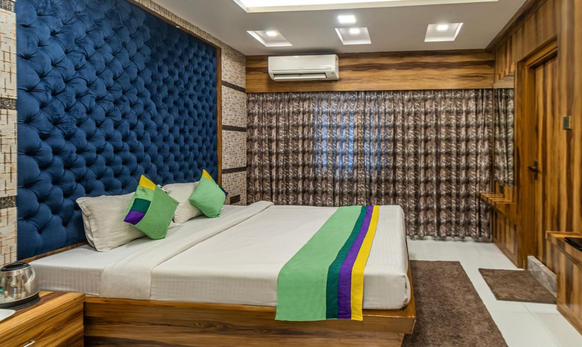 Hotel Orion Crystal Καλκούτα Εξωτερικό φωτογραφία